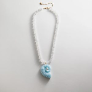 Sun Drift Semi-Precious Pendant Necklace - Spiral Shell